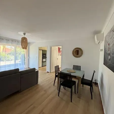 St Aygulf, Climatise 70m2, Piscine Privee , 4 Personnes